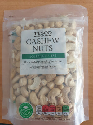 Tesco Cashew Nuts - Product - en